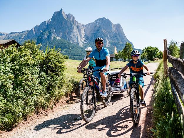 In bicicletta con i bambini - Vacanza in famiglia Alto Adige