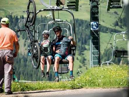 Sommeraufstiegsanlagen Seiser Alm mit Bike Transport - Bike Südtirol