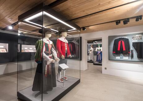 bauernhochzeit-linea-bianca-alpe-di-siusi-marketing-juriba-216