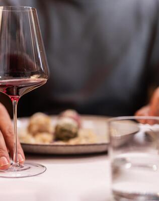 Ein gedeckter Tisch