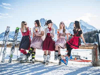Dolomites Dirndl Ski Day