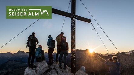 Sunrise hikes with mountain breakfast