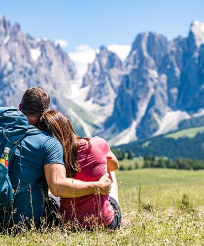 Paesaggio come in un libro di fiabe sull'Alpe di Siusi, patrimonio mondiale dell'UNESCO